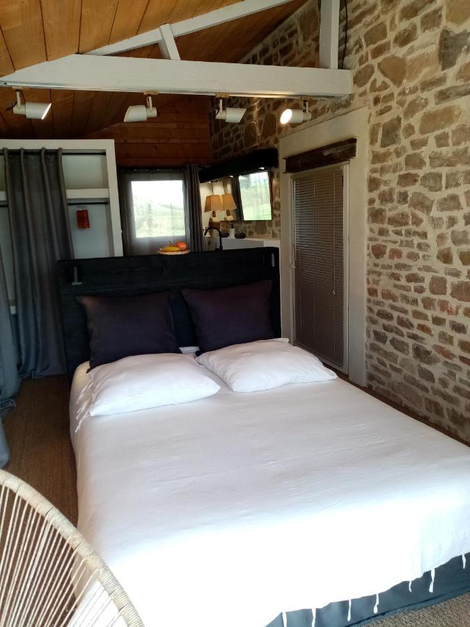 Galerie, Tumulus De La Hogue Hotel Fontenay-le-Marmion Exterior foto